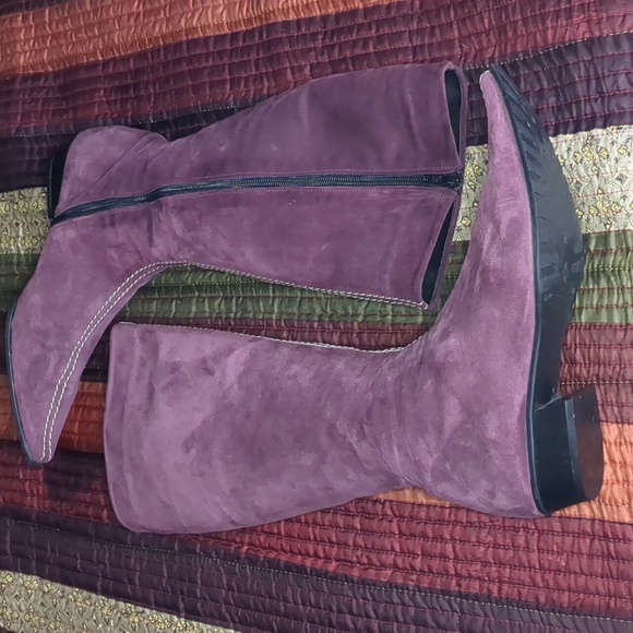 SILPA* vintage mauve suede leather tall side zip angled heel pointed toe boots - Picture 4 of 17